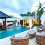 Villa with pool new